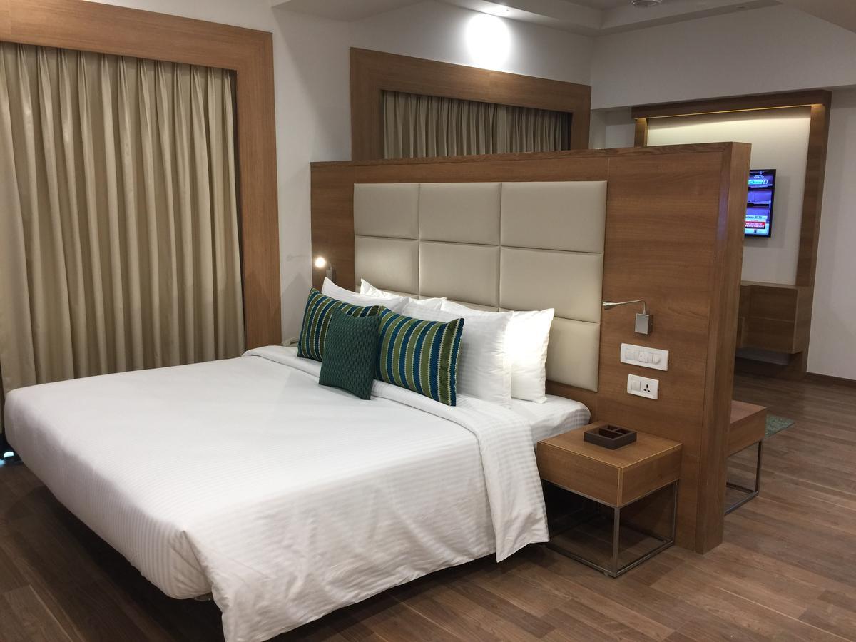 Lemon Tree Hotel, Sector 60, Gurugram Gurgaon Luaran gambar